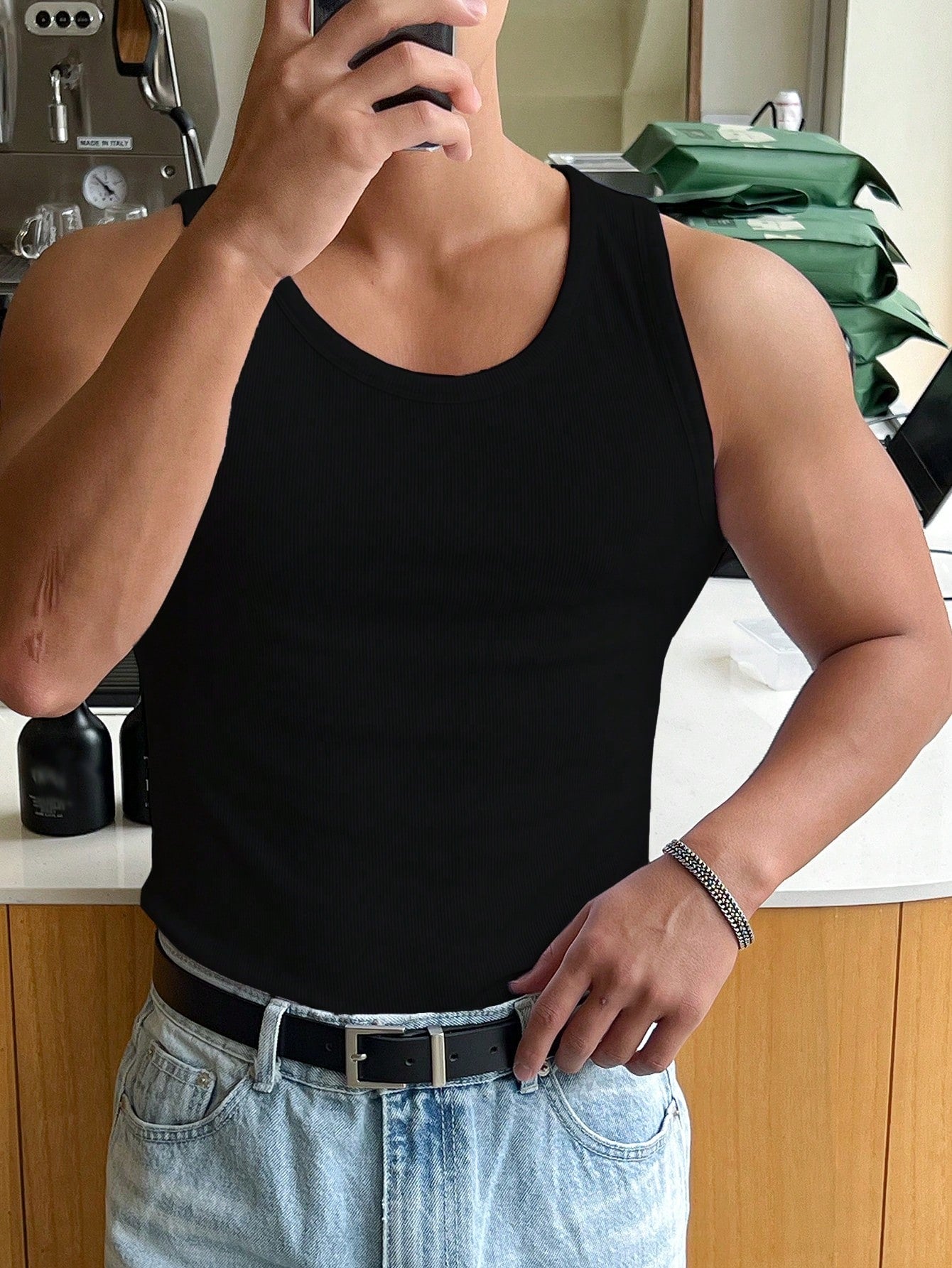 Versatile basic Men's tank top | Black|
