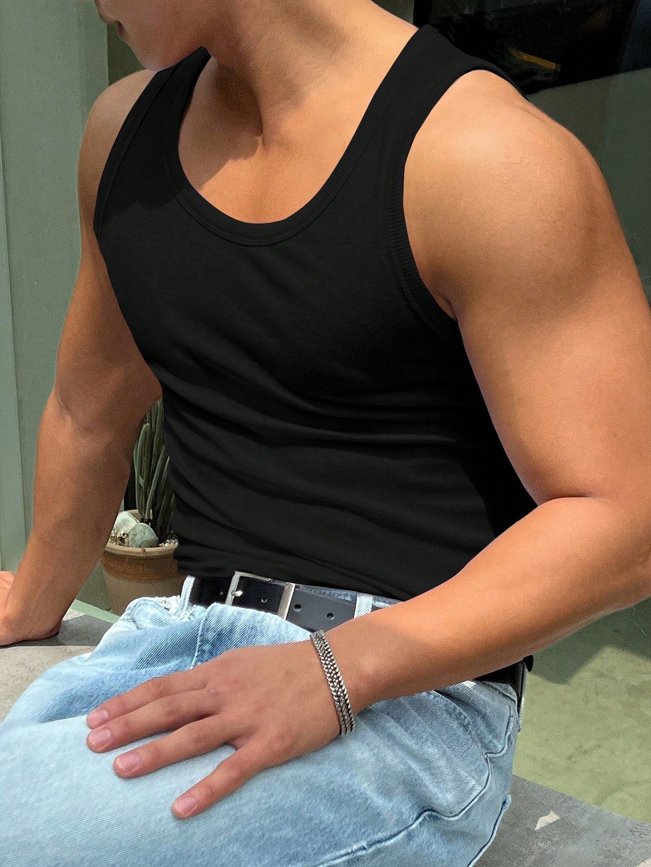Versatile basic Men's tank top | Black|