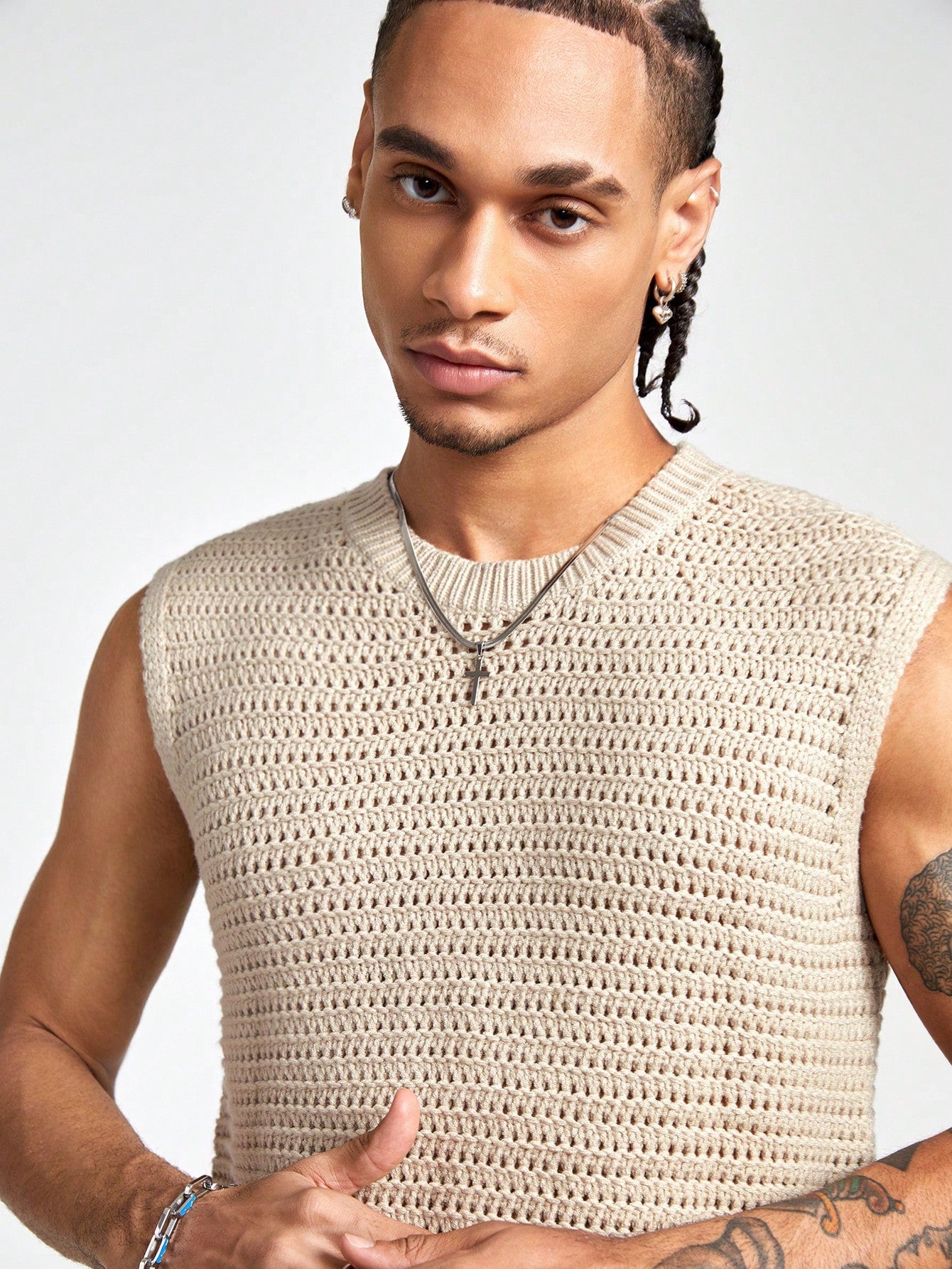 Versatile patterned men's tank top