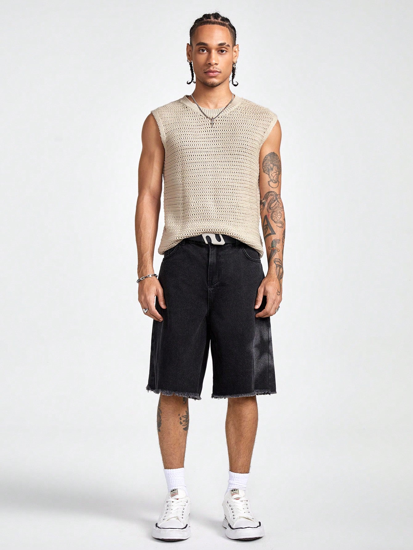 Versatile patterned men's tank top