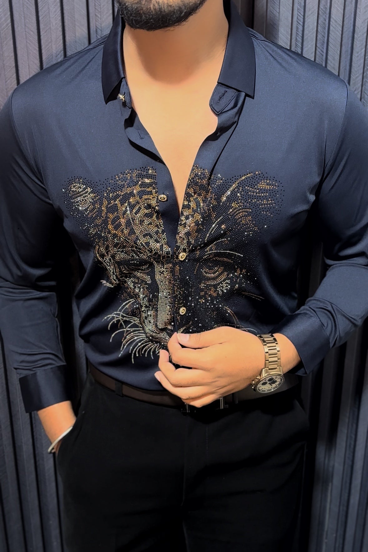 Cheetah Jacquard Shirt - NAVY
